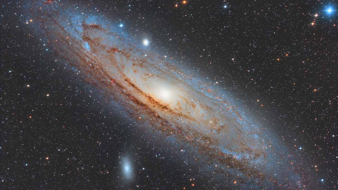 Andromeda Galaksisi (M31) | Özellikleri, Fotoğrafları, Çarpışması...